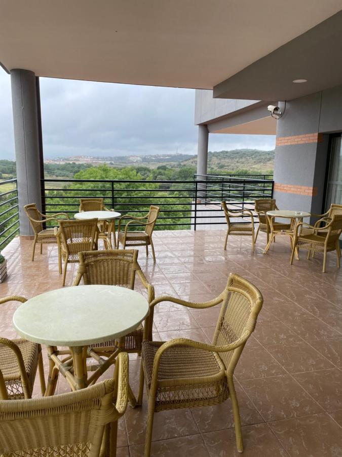 Hospedium Hotel Dona Mafalda De Castilla بلاسينثيا المظهر الخارجي الصورة